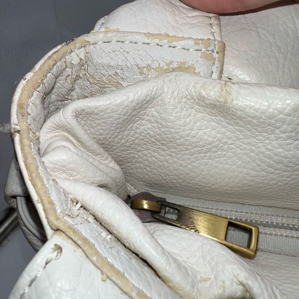 Vera Pelle Vintage White Leather Shoulder **See  description and pics - Picture 6 of 13